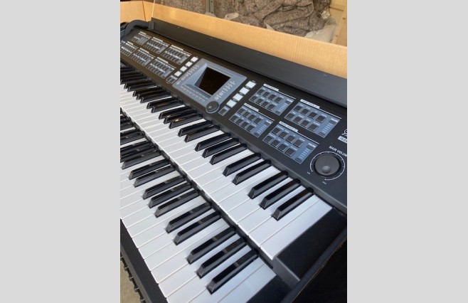 Used Ringway RS800 Organ All Inclusive Top Grade Package - Image 4